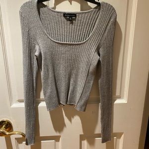 Kendall&Kylie Grey Top